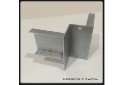 Steel Deckframe Corner Bracket